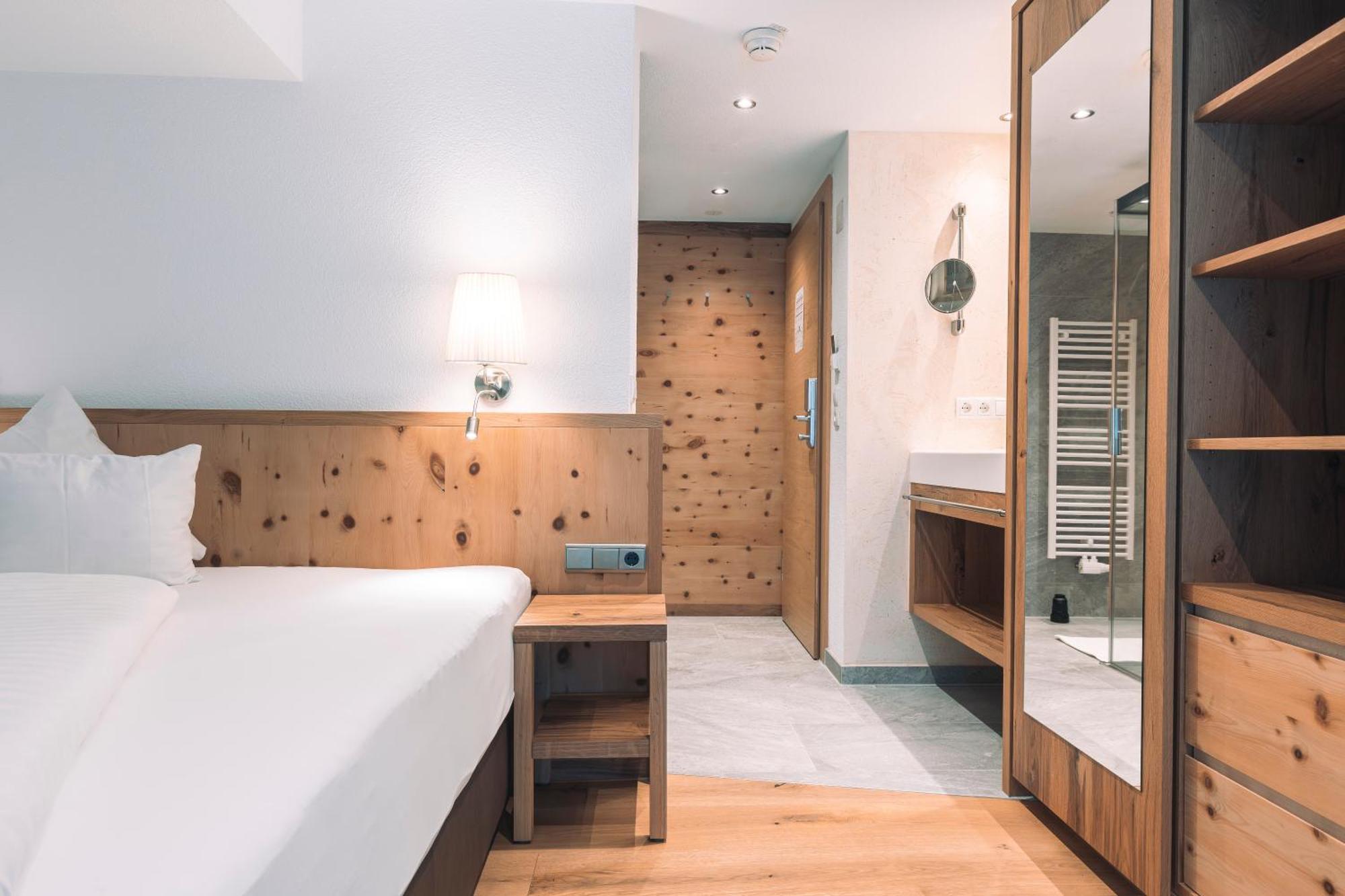 Hotel Olympia Ишгъл Екстериор снимка