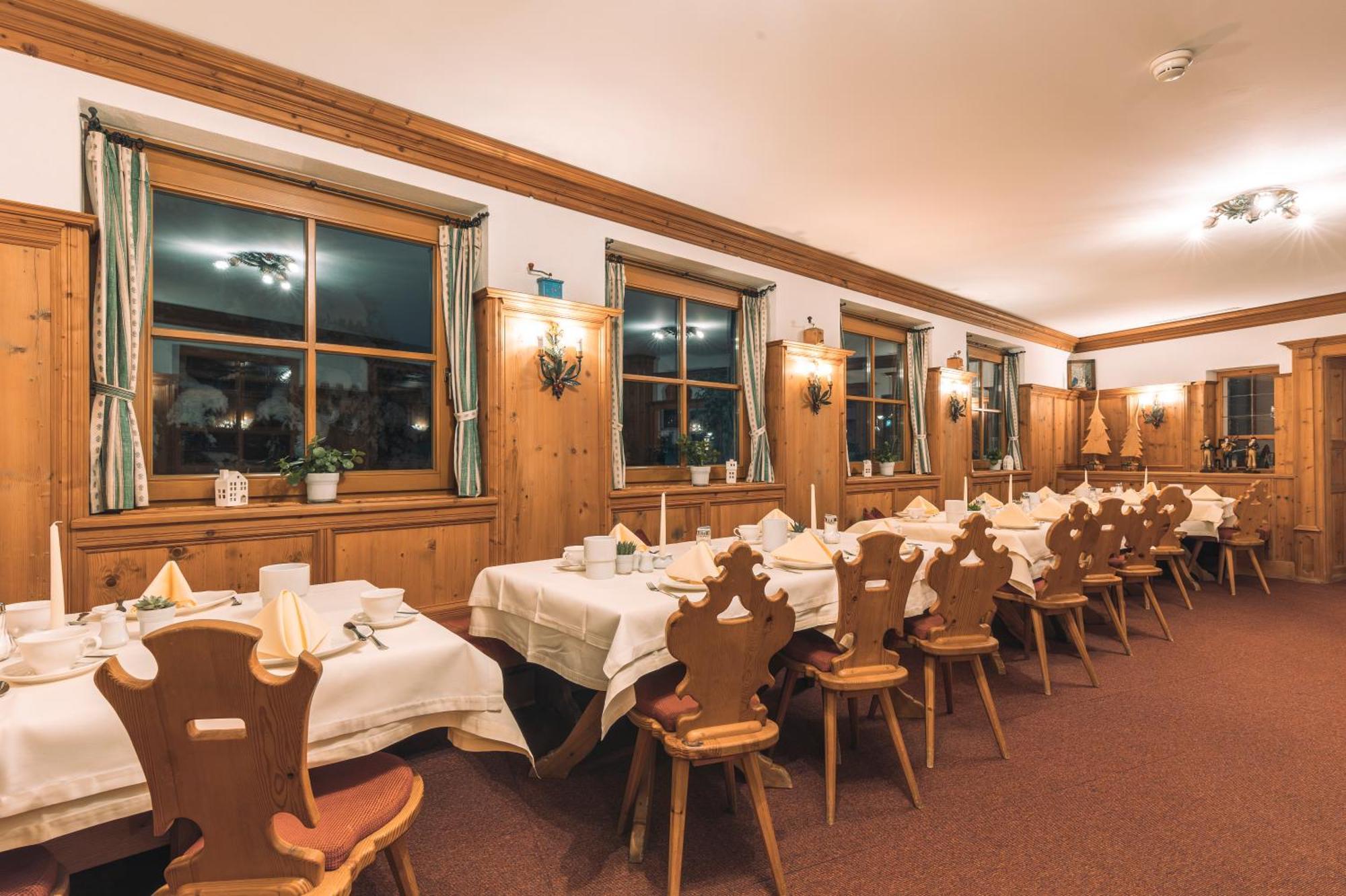 Hotel Olympia Ишгъл Екстериор снимка
